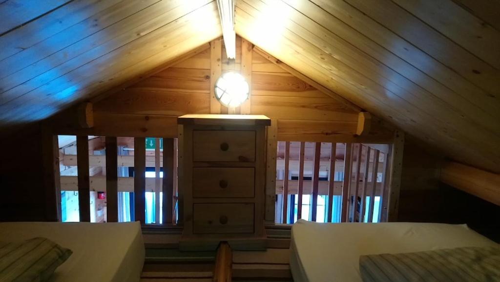 'Monktonmead Lodge' In Secluded Setting, With Private Indoor Pool. Райд Экстерьер фото